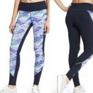 Athleta Luminous Powder Peak Leggings Sz XS